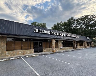 Commercial Property For Rent in Forest Park, GA