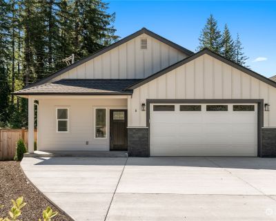 2 Bedroom 2BA 1208 ft Condo For Sale in Gold Bar, WA