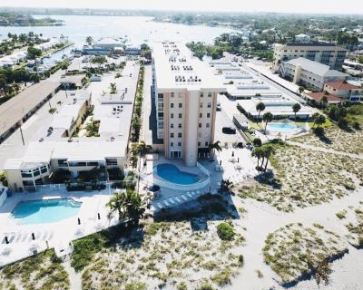 Tarpon Center Dr Apt,venice, Flat For Rent