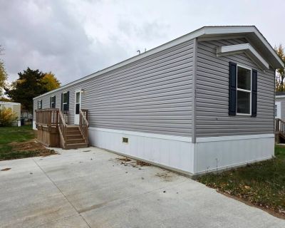3 Bedroom 2BA 1120 ft Mobile Home For Rent in Pontiac, IL