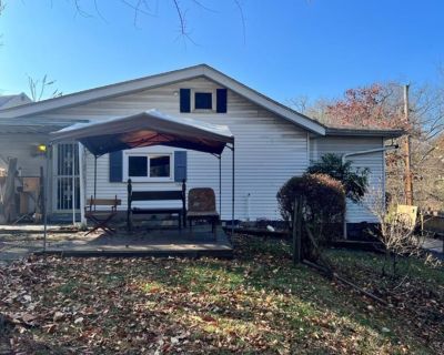 1 Bedroom 1BA 957 ft Single Family House For Sale in McKees Rocks, PA