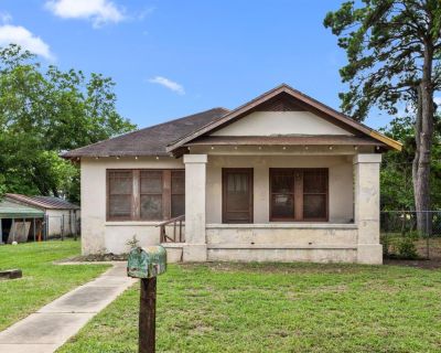 2 Bedroom 1BA 1254 ft Single Family House For Sale in Glidden, TX