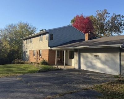 W Stephenson St, Freeport, Home For Sale