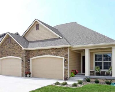 3 Bedroom 3BA 2400 ft Pet-Friendly Apartment For Rent in Waukee, IA