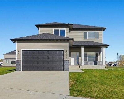 3 Bedroom 2.5BA House For Rent in Fargo, ND