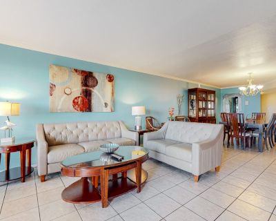 2 Bedroom 2BA Pet-Friendly Condo Vacation Rental in Saida Towers IV #4103, South Padre Island, TX