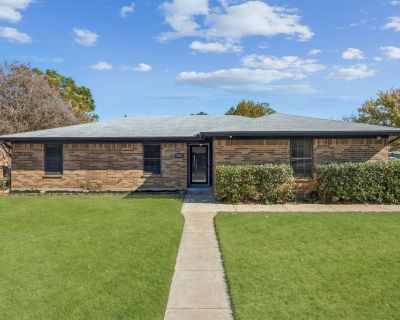 4 Bedroom 2BA 1404 ft Single Family House For Sale in Joshua, TX