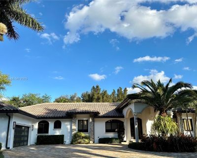 5 Bedroom 4BA 4307 ft Office Space For Rent in Southwest Ranches, FL