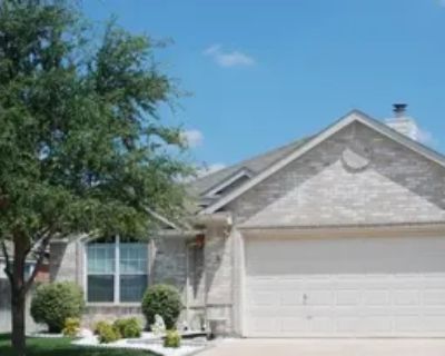 3 Bedroom 2BA 1605 ft Condo For Rent in Roanoke, TX