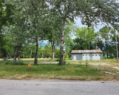 E Th St, Pleasanton, Plot For Sale