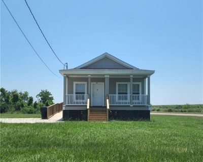 113 W Gulf Dr. Come and enjoy this furnished 3 bedroom and 2 full bath home. Everything you need is included for your use. Kitchen has microwave, range/oven, refrigerator, and plenty of cabinet/counter space with eat in breakfast area and room for barstools. Spacious primary suite offers walk in closet and ensuite. Washer and dryer included. Located in Buras, just minutes away from local fishin...