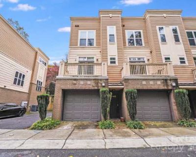2 Bedroom 3BA 0 ft Apartment For Rent in Charlotte, NC