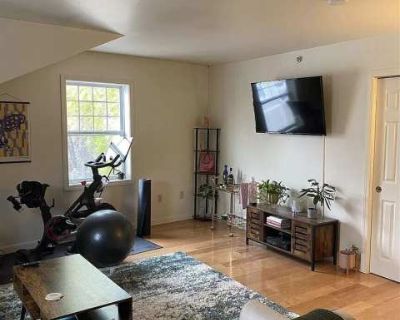 Great Value 4-bed/4 bath in Allston w/ New Renovations. Boston holds special charm as an elegant and bold center of culture, intellect, and inspiration. On-site laundry Dishwasher Pet friendly Parking Recently renovated Unit Amenities dishwasher recently renovated Property Amenities on-site laundry parking cats allowed dogs allowed. Pets allowed. 4 Bedroom. 4 Bathroom. 2015 ft