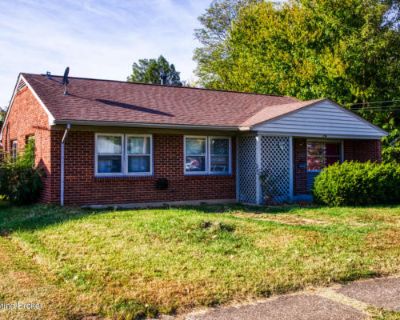 3 Bedroom 1BA 1400 ft Single Family Home For Sale in Louisville, KY