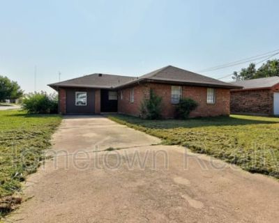 4 Bedroom 1.5BA 1188 ft Apartment For Rent in Oklahoma City, OK