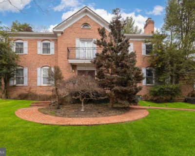 6 Bedroom 6BA 8150 ft Single Family Home For Sale in CHEVY CHASE, MD