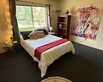 Available on: now. Furnished. Pet friendly. Internet included * LGBTQ+ friendly * Cat friendly * Children friendly * Students welcome * 40+ years welcome Shelley will require background checks for this room Learn more. Tucked away but close to all things you need. This room is in a quiet location, close to freeway and super convenient OC location.. Rent $1,500 per month Bills Included Security ...