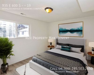 2 Bedroom 1BA 819 ft Pet-Friendly Apartment For Rent in Salt Lake City, UT