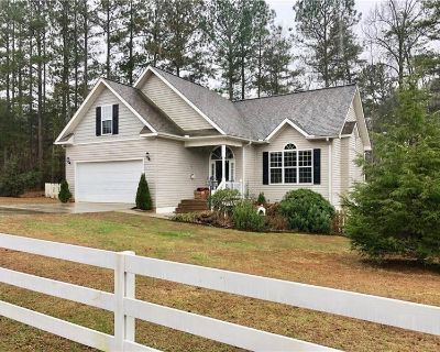 4 Bedroom 2BA Apartment For Rent in Cleveland, GA