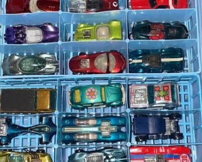 Indoor yard sale flea market Saturday November 1st over 70 people set up