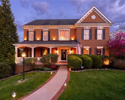 4 Bedroom 3BA Single Family House For Sale in Franklin Park, PA