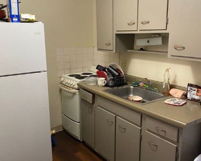 Carlos (Has an Apartment) on iROOMit. Room in the 2 Bedroom 1BA Apartment...