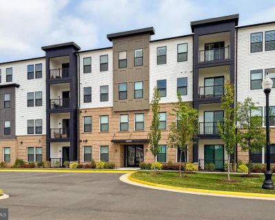2 Bedroom 2BA 1268 ft Condo For Sale in Ashburn, VA