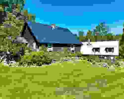 2 Bedroom 2BA 1598 ft Single Family Home For Sale in NEWBURY, VT