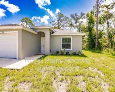 2 Bedroom 2BA 1043 ft Pet-Friendly Apartment For Rent in Port Charlotte, FL