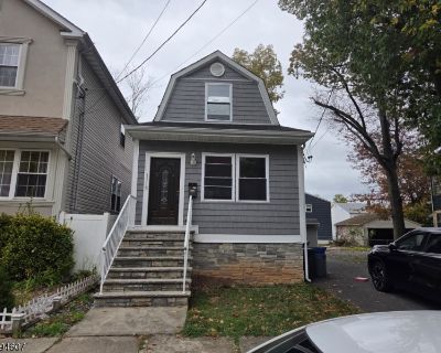 4 Bedroom 2BA Single Family Home For Rent in Roselle Boro, NJ