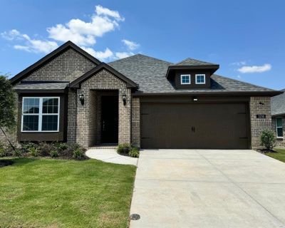 3 Bedroom 2BA 1800 ft Single Family House For Rent in Anna, TX