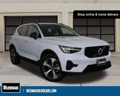 Used 2025 Volvo XC40 Plus