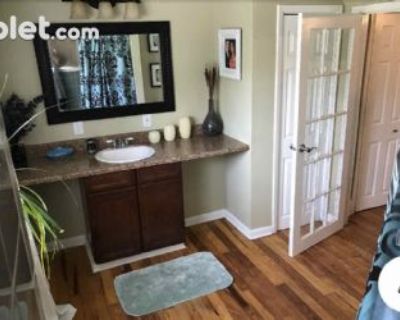Furnished Room for Rent in 1 Bedroom 2 BA House in Baltimore Northeast, Maryland