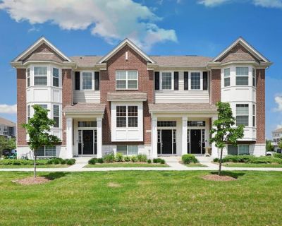 3 Bedroom 3BA Townhouse For Sale in HOMER GLEN, IL