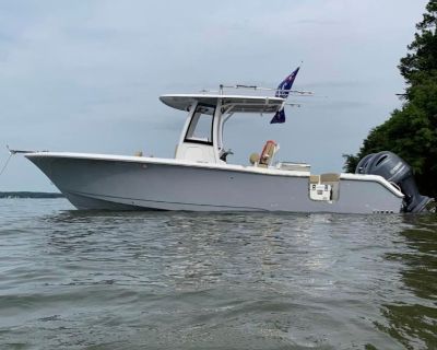2018 Sea Hunt 25 Gamefish Freshwater Boat