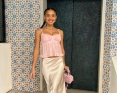 Kamaia F is looking for a New Roommate in Miami with a budget of $1200.00