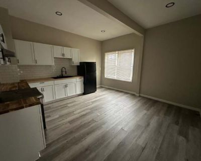 3 Bedroom 1BA 0 ft Apartment For Rent in Indianapolis, IN