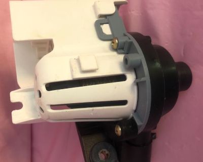 #1116 WHIRLPOOL WASHER CIRCULATION PUMP - PART# W10049400B