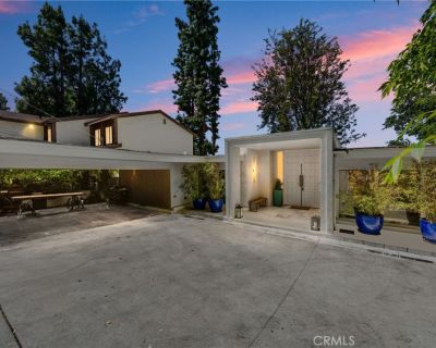 4 Bedroom 3BA 3022 ft Furnished House For Rent in Woodland Hills, CA