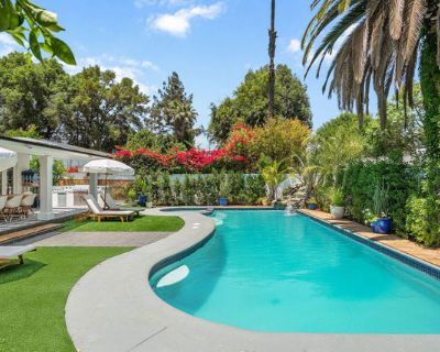4 Bedroom 3BA 2592 ft Apartment For Rent in Woodland Hills, CA
