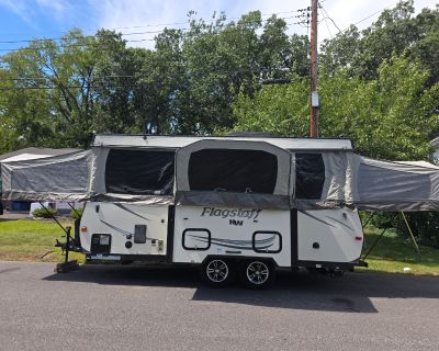 2017 Forest River Flagstaff Classic Hw 296