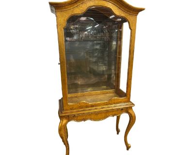 French Provincial Louis XV Style Gold Gilt Curio Cabinet