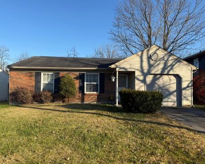 3 Bedroom 1BA 984 ft Single Family House For Sale in Florence, KY