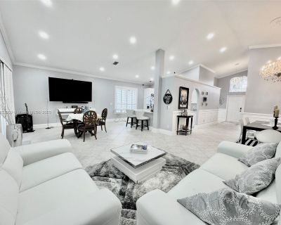 3 Bedroom 2BA 1883 ft Furnished House For Rent in Stuart, FL