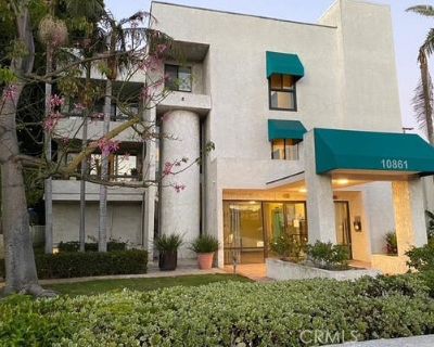 2 Bedroom 2BA 1169 ft Condominium For Sale in NORTH HOLLYWOOD, CA