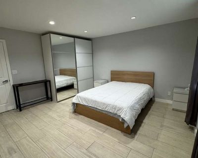 Available on: now. Furnished. Parking available * Internet included * LGBTQ+ friendly * Students welcome * 40+ years welcome Chloe Pereira will require background checks for this room Learn more. Great Central Location! The Roads! Near Brickell /Downtown Miami/ Coconut Grove/ US1 / I-95. Less than a mile from Brickell! Near Home in a quiet neighborhood. Near supermarkets, Pharmacy, Restaurants....