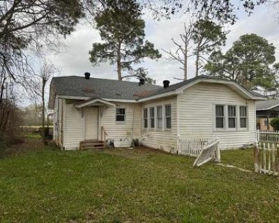 1 Bed 2 Bath Foreclosure Property in Sunset, LA 70584 - Napoleon Ave