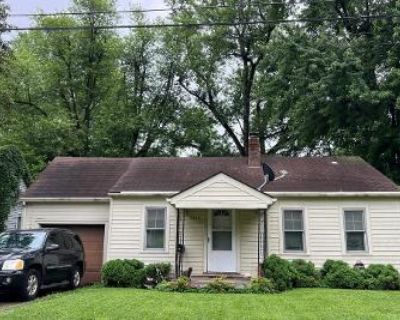 2 Bed 1.0 Bath Preforeclosure Property in Jeffersonville, IN 47130 - E Court Ave