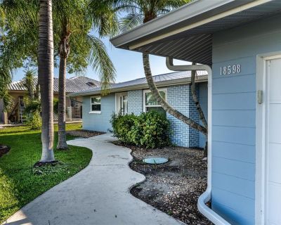 3 Bedroom 2BA 1738 ft Single Family House For Sale in Port Charlotte, FL