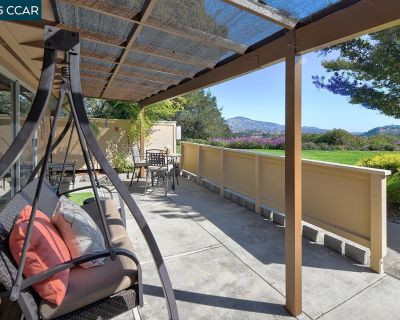 1 Bedroom 1BA 842 ft Condo For Sale in WALNUT CREEK, CA